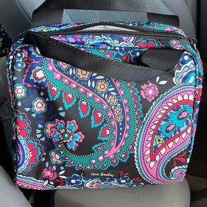 Vera Bradley lighten up lunch cooler
